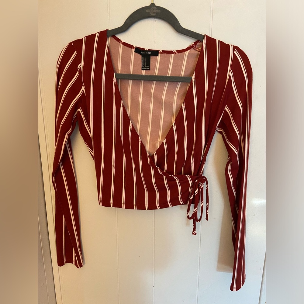 Forever 21 Striped Maroon Red Long sleeve crop top- size medium